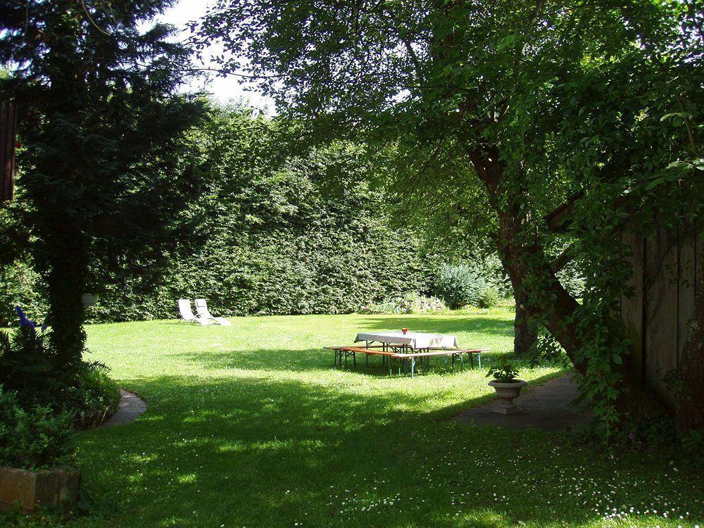 Flair Gruener Baum